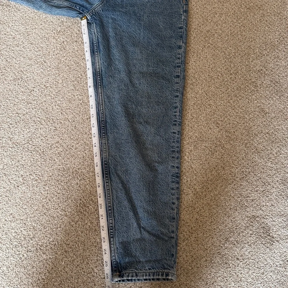 Zara Women’s Classic High-Rise Mom Fit Women's Blue Jeans